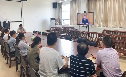 向抗疫英雄致敬！宜化集團組織收看全國抗擊新冠肺炎疫情表彰大會(圖13)