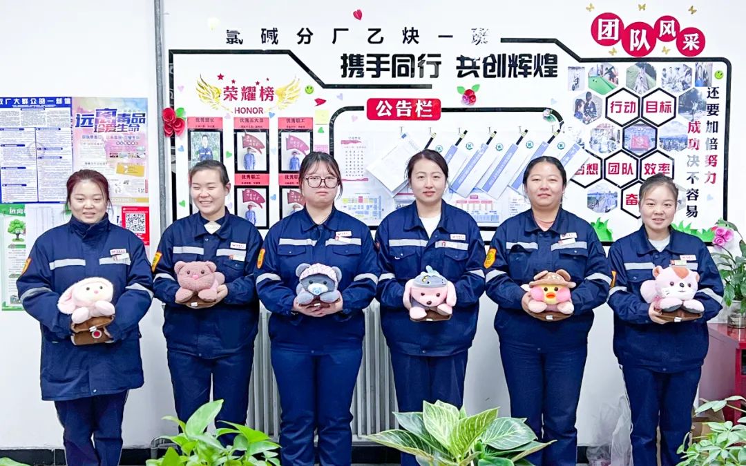 新疆宜化乙炔車間運行一班：立足崗位強技能，凝心聚力創(chuàng)佳績(圖3)