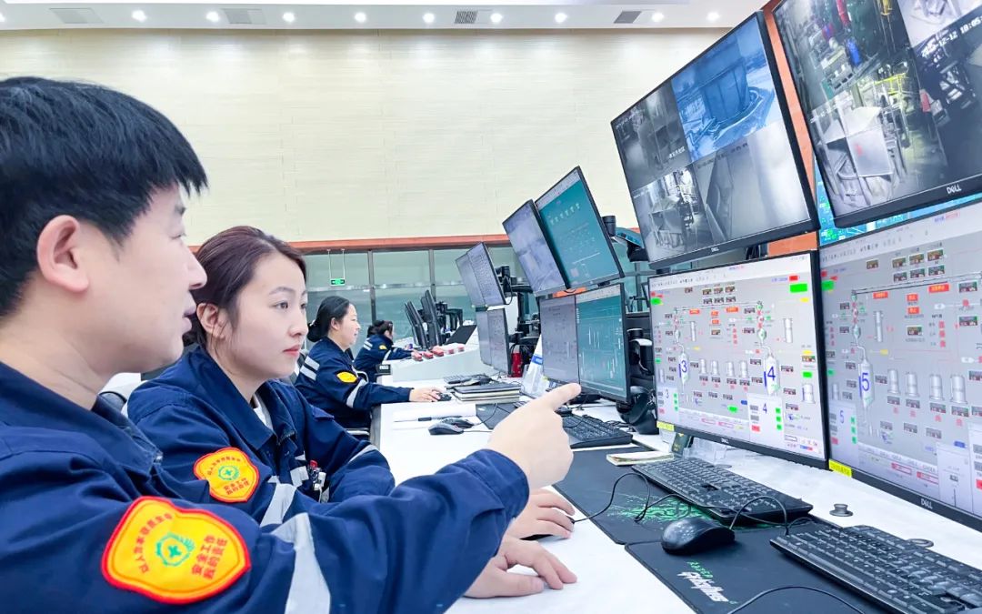 新疆宜化乙炔車間運行一班：立足崗位強技能，凝心聚力創(chuàng)佳績(圖4)