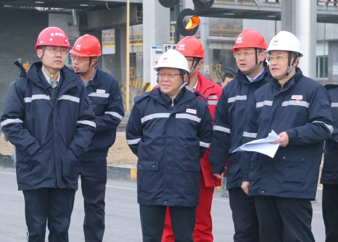 王大真到青海片區現場辦公(圖3) 王大真到青海片區現場辦公(圖3)