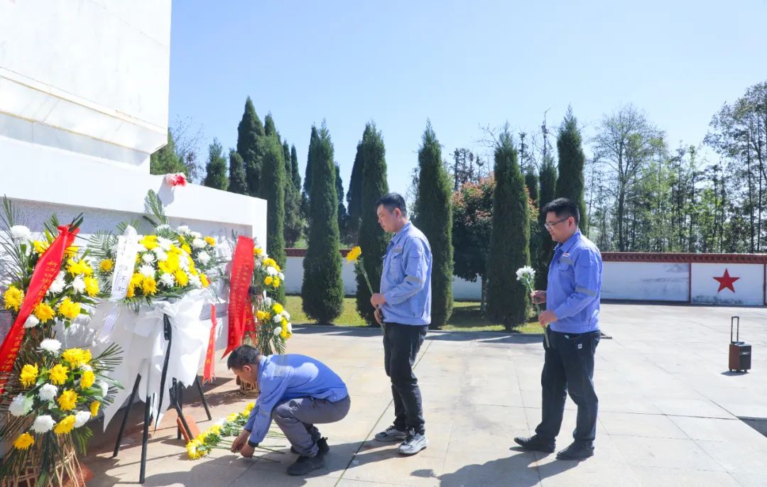 傳承紅色基因賡續紅色血脈！松滋肥業開展清明祭英烈主題黨日活動(圖4)