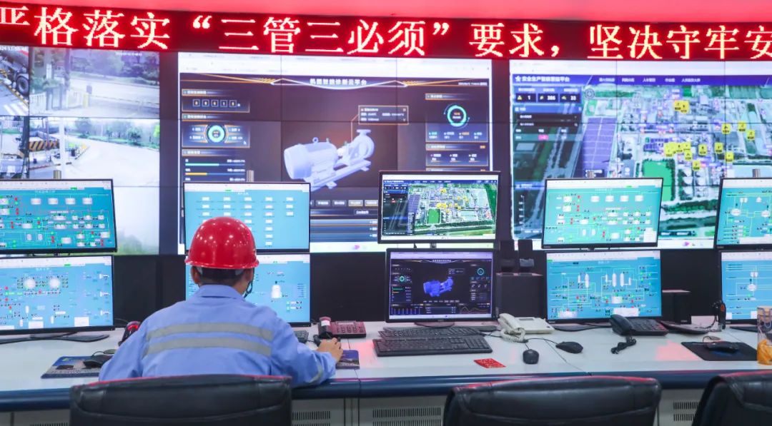 松滋肥業(yè):智能化讓化工生產(chǎn)更有“科技范兒”(圖3) 松滋肥業(yè):智能化讓化工生產(chǎn)更有“科技范兒”(圖3)