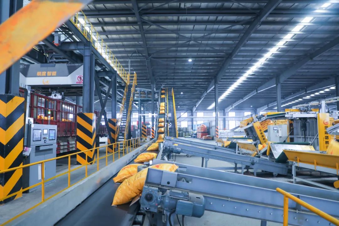 松滋肥業(yè):智能化讓化工生產(chǎn)更有“科技范兒”(圖5) 松滋肥業(yè):智能化讓化工生產(chǎn)更有“科技范兒”(圖5)