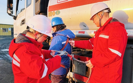 新疆宜化礦業(yè)常抓消防不松懈，精準(zhǔn)施策護(hù)安全(圖1)